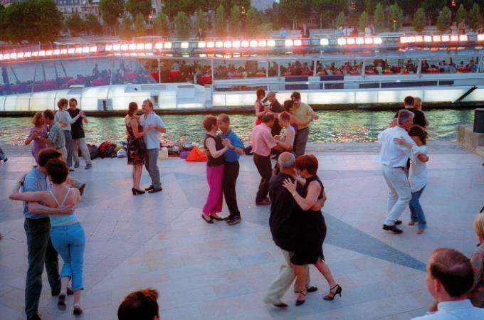 Paris estival , l'occasion d'un séjour inoubliable