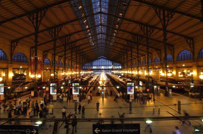 La Gare du Nord devient une discothèque