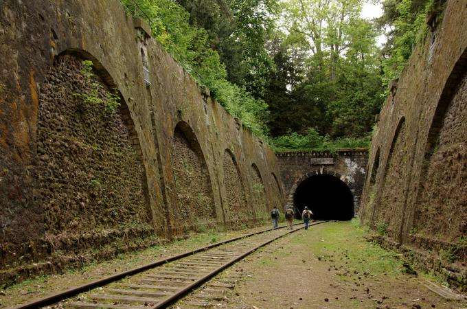 Une balade sur la Petite Ceinture